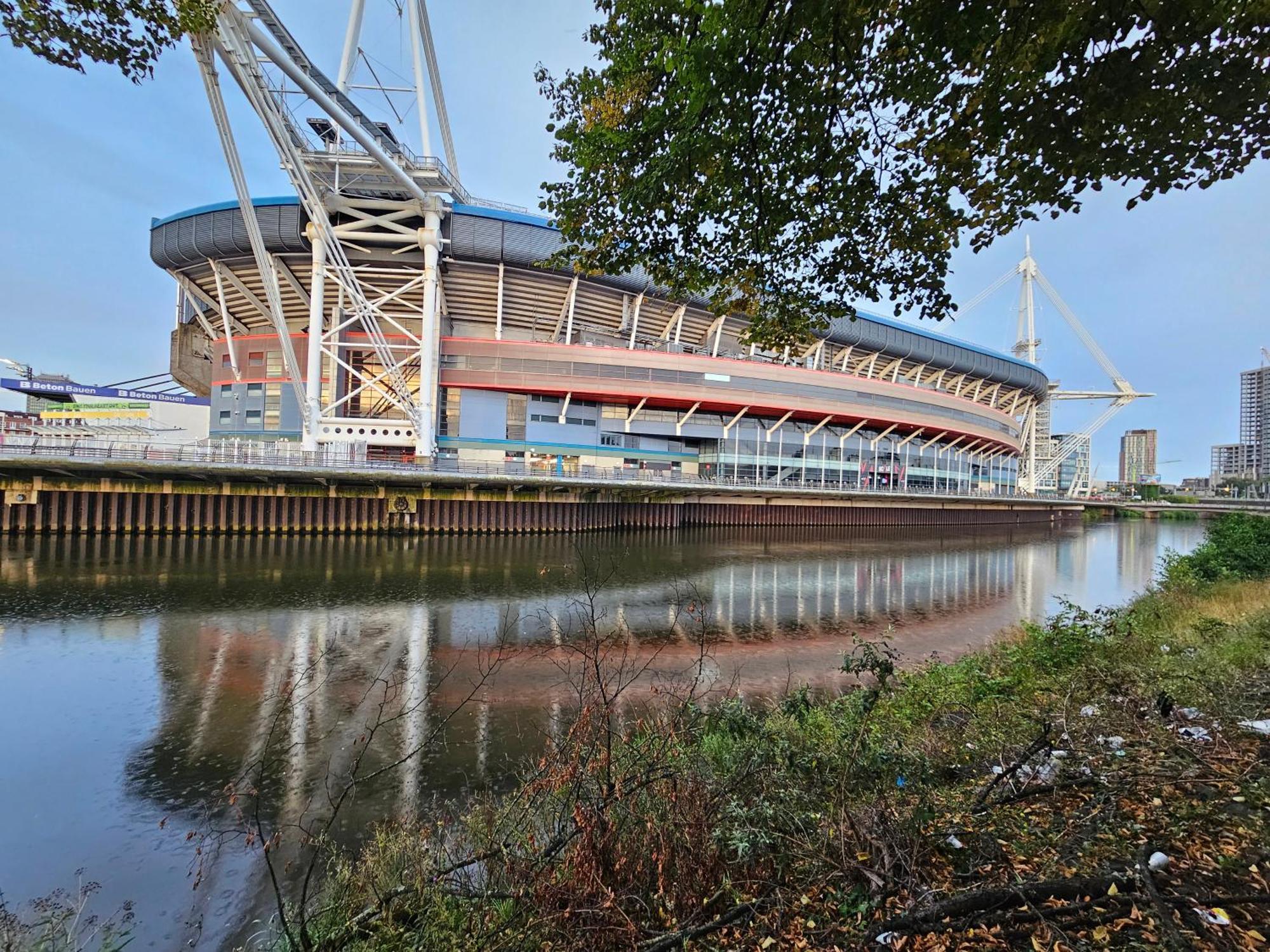 Millennium Stadium Window View! Cardiff Eksteriør bilde
